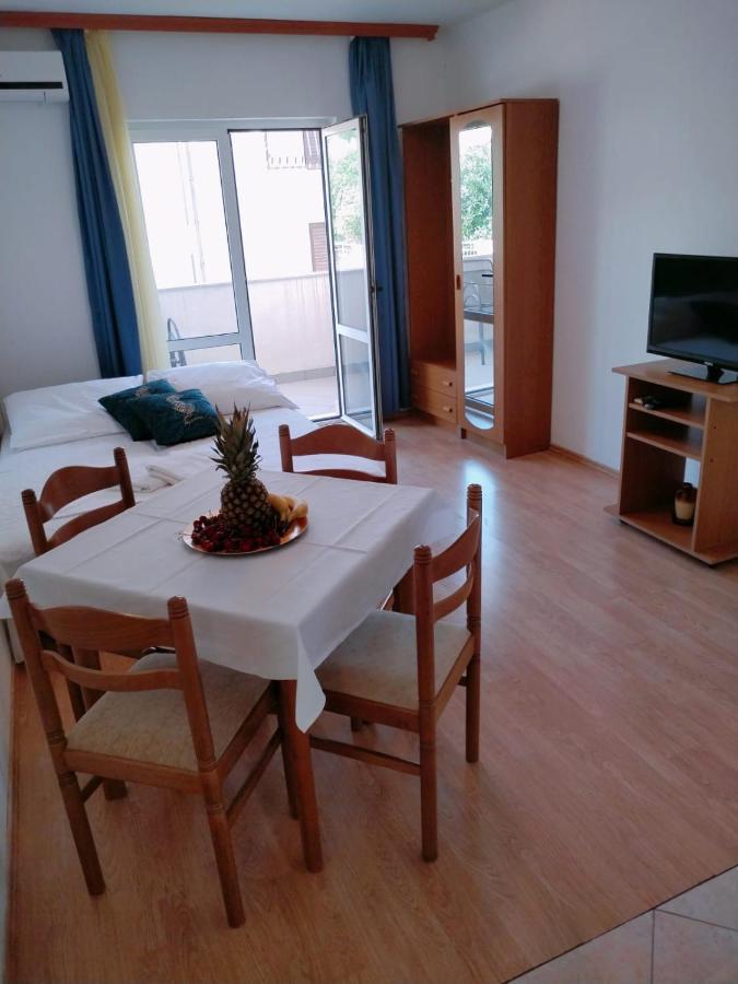 Apartments Dalmacija Podstrana Kültér fotó