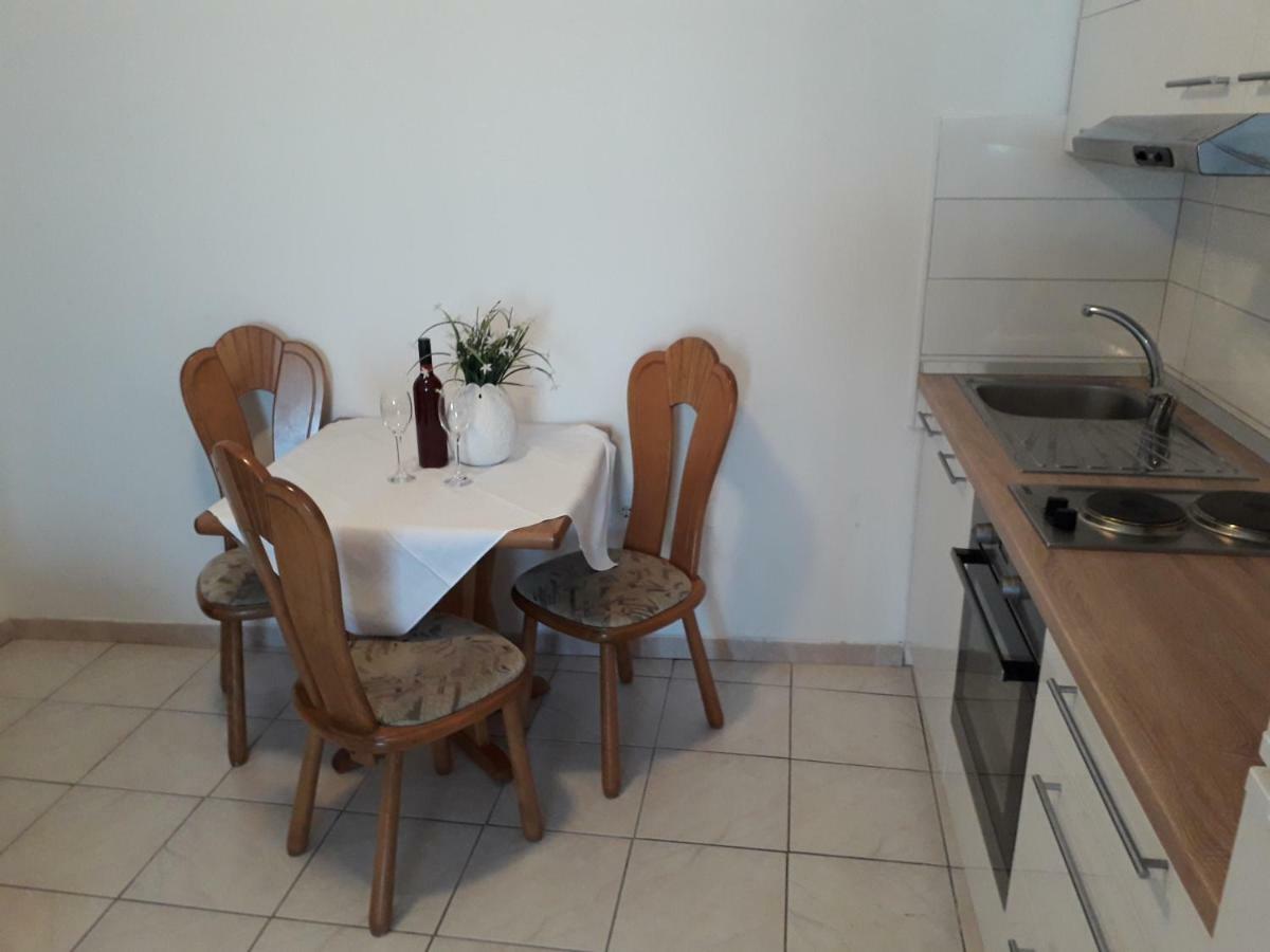 Apartments Dalmacija Podstrana Kültér fotó